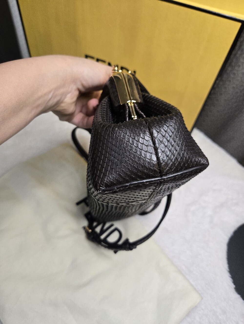 🔥 Fendi First Python Bag Small EXCELLENT 🔥 - Picture 5 of 11